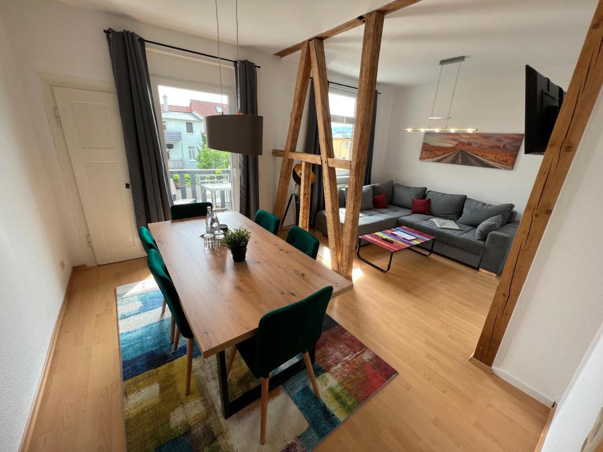 Apartment, Balkon, Sonnig, Wifi, Parkplaetze, Naehe Zentrum Appartement *