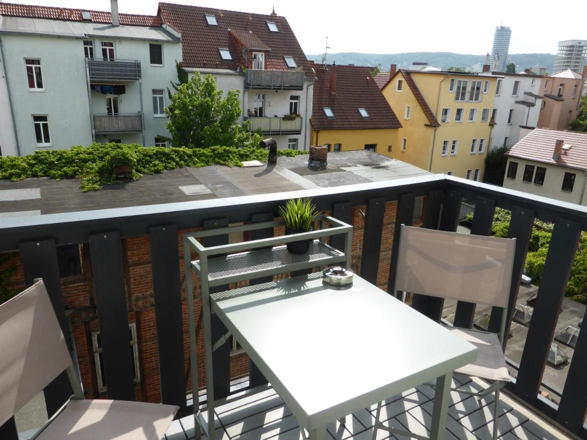 Apartment, Balkon, Sonnig, Wifi, Parkplaetze, Naehe Zentrum Appartement Iéna