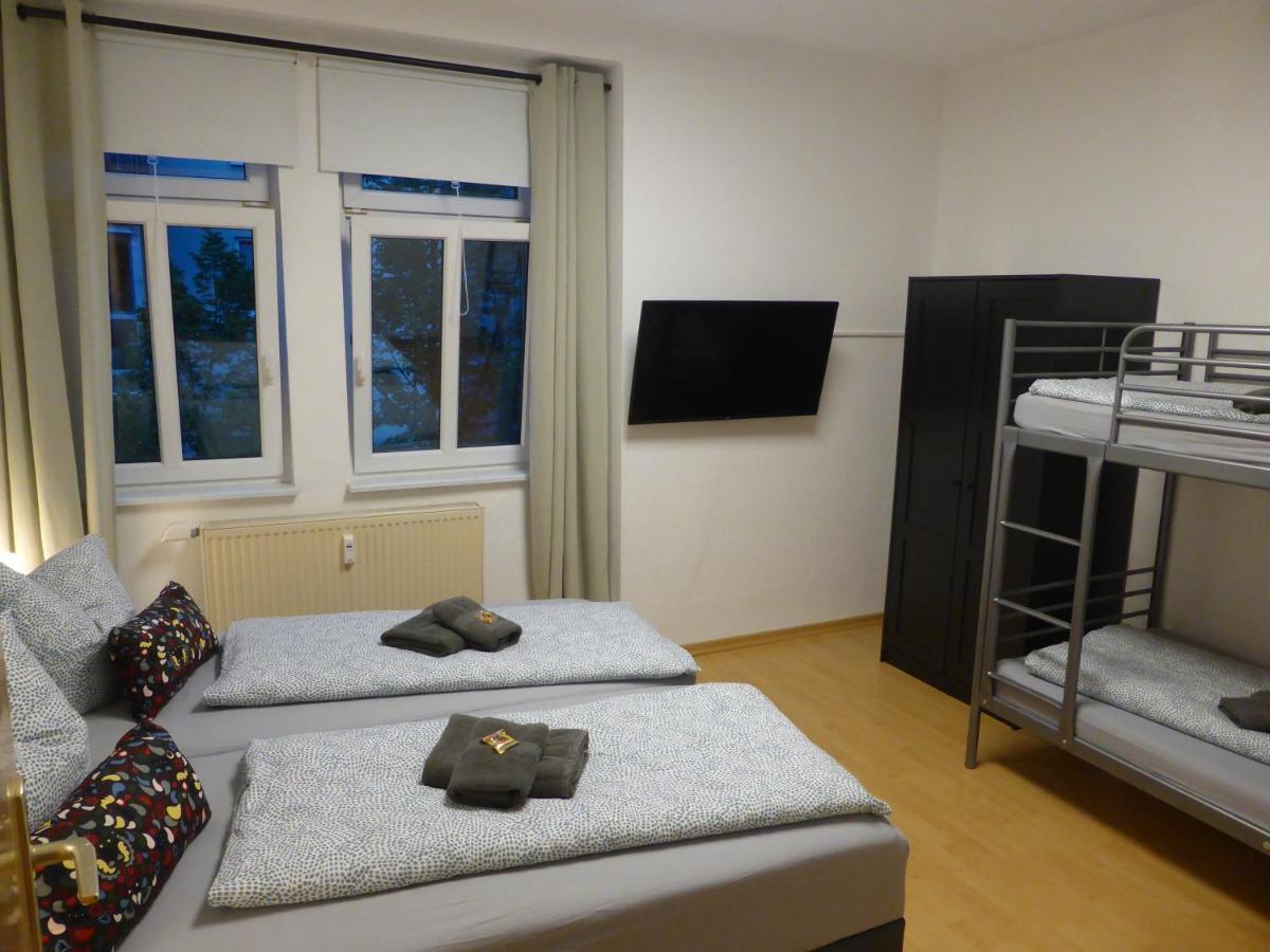Apartment, Balkon, Sonnig, Wifi, Parkplaetze, Naehe Zentrum