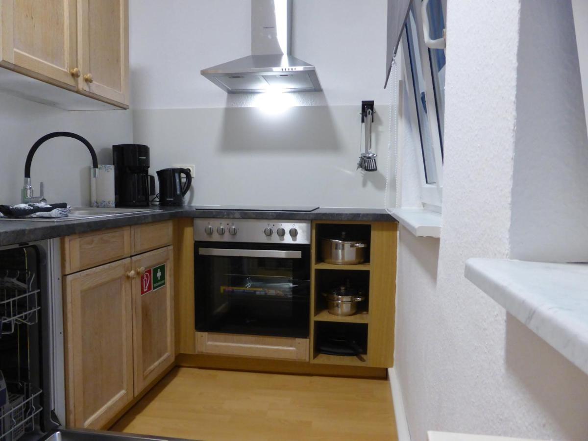 Apartment, Balkon, Sonnig, Wifi, Parkplaetze, Naehe Zentrum